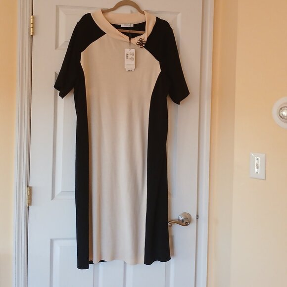 Black dress - Picture 1 of 4